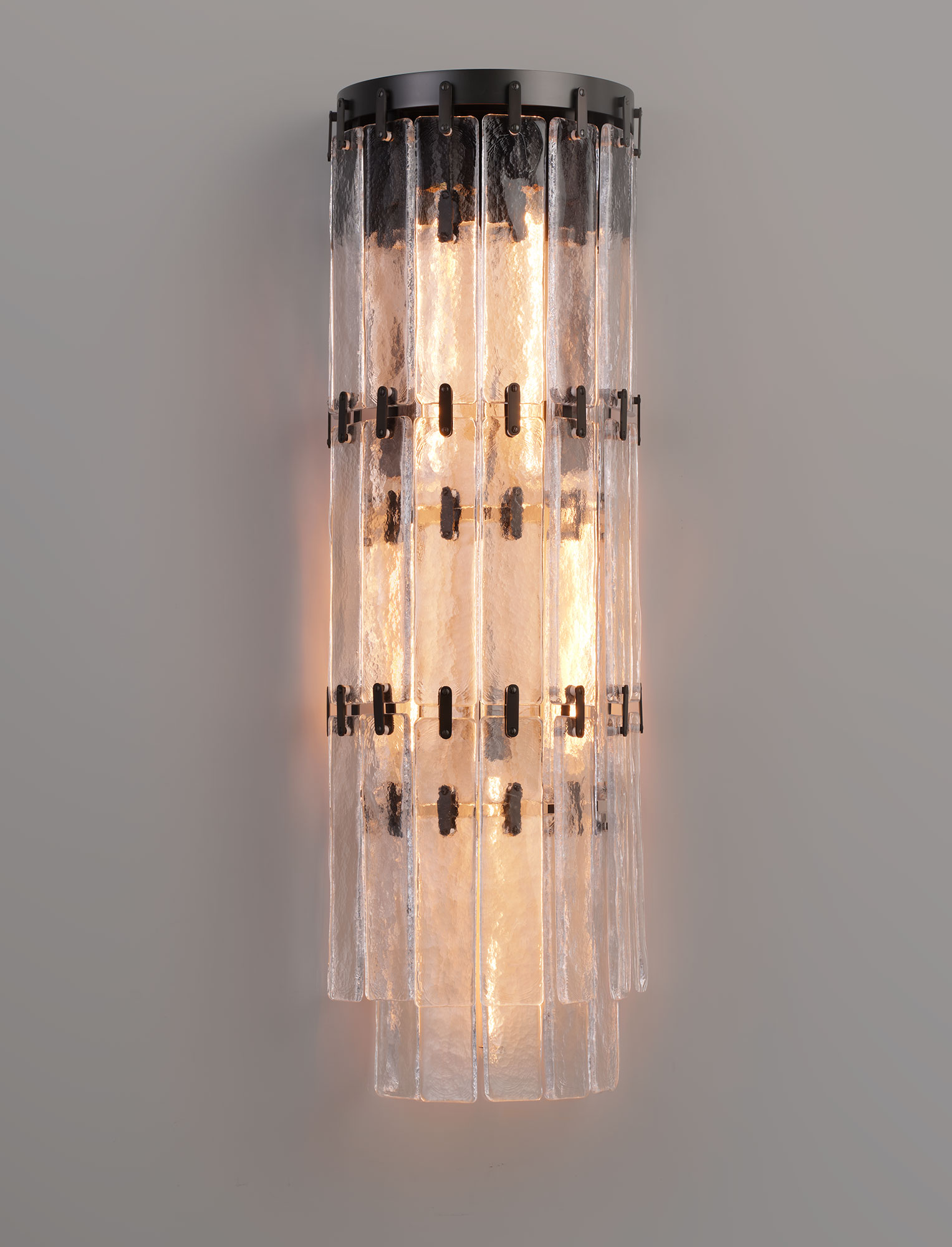 de sousa hughes Jonathan Browning Lacombe tall sconce 02