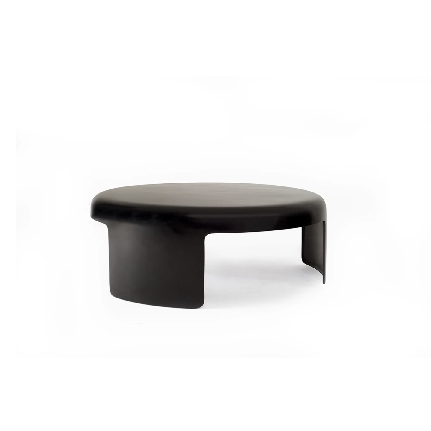de sousa hughes liaigre calabre coffee table