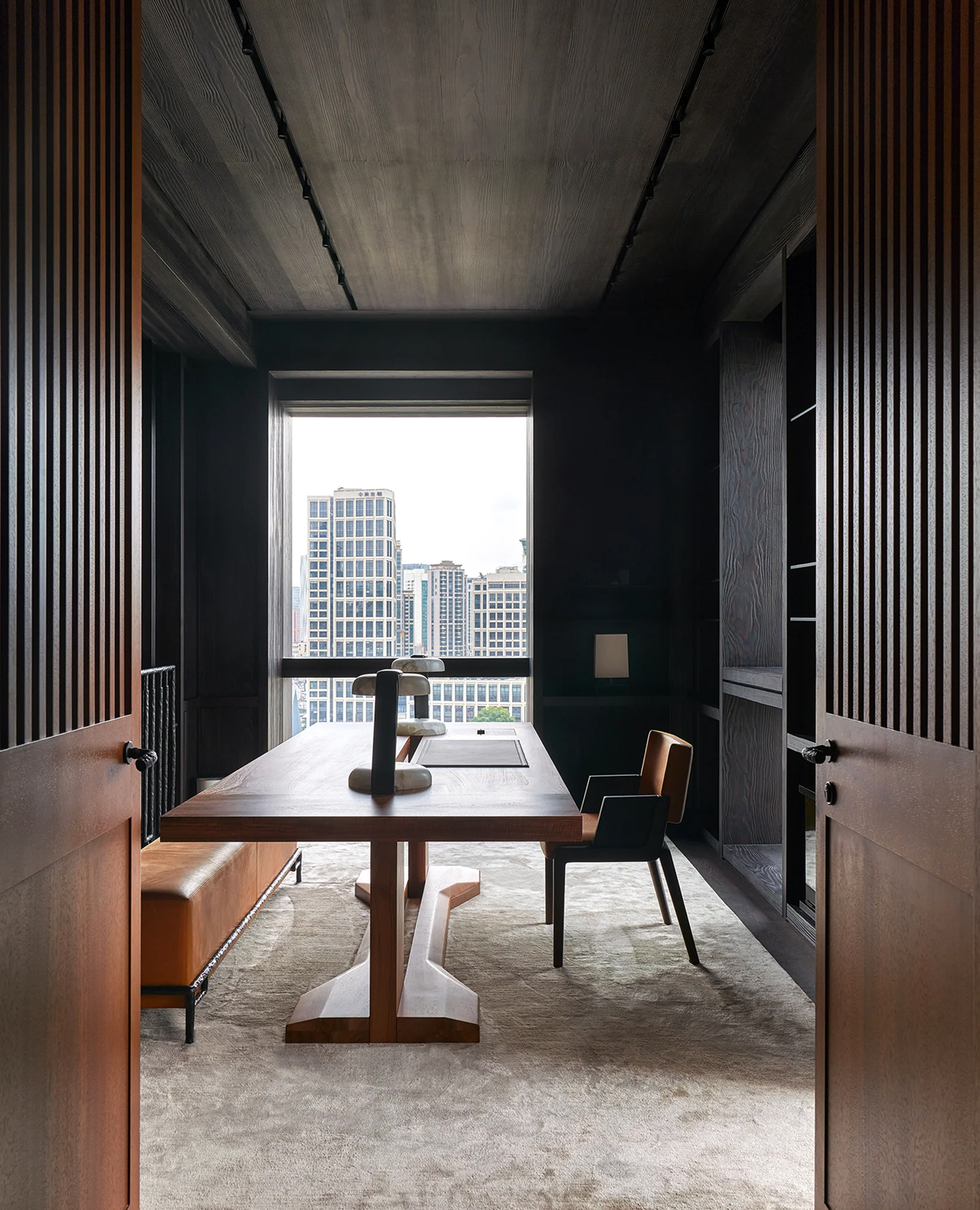 de sousa hughes liaigre pagode table studio liaigre interior 2