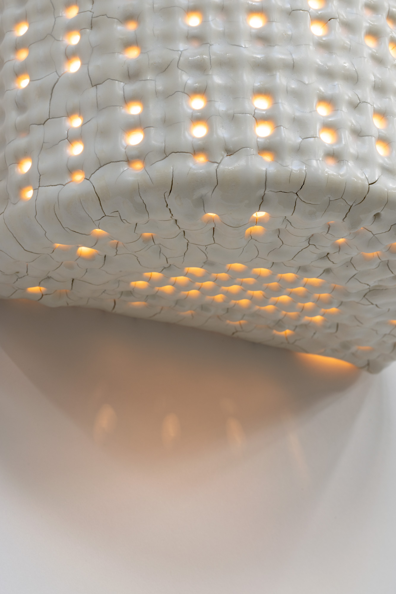 de sousa hughes scott daniel half round sconce detail