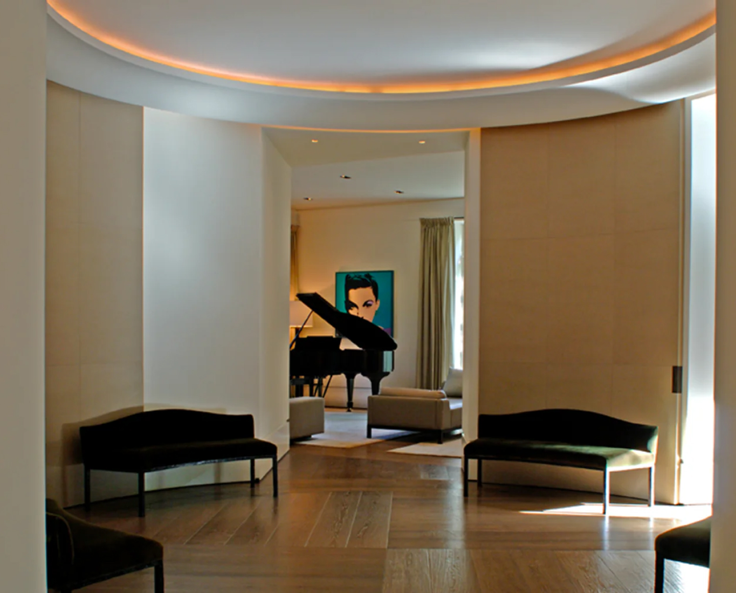 gF0GasLonG9 de sousa hughes liaigre doge banquette studio liaigre interior