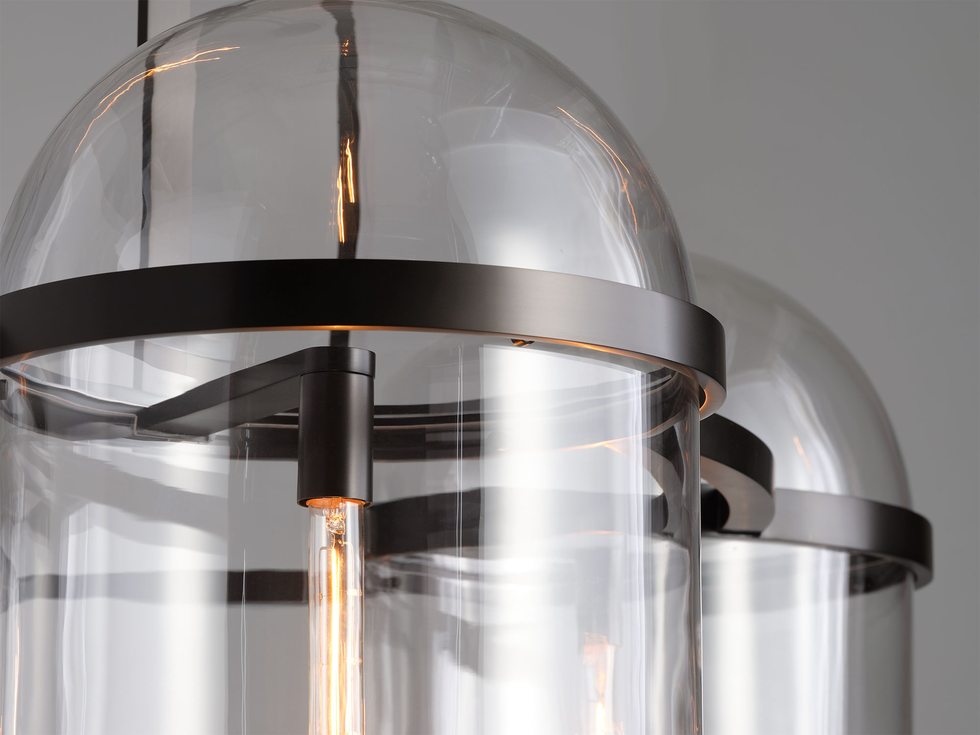 de sousa hughes jonathan browning amouroux 4 light chandelier close up detail 2