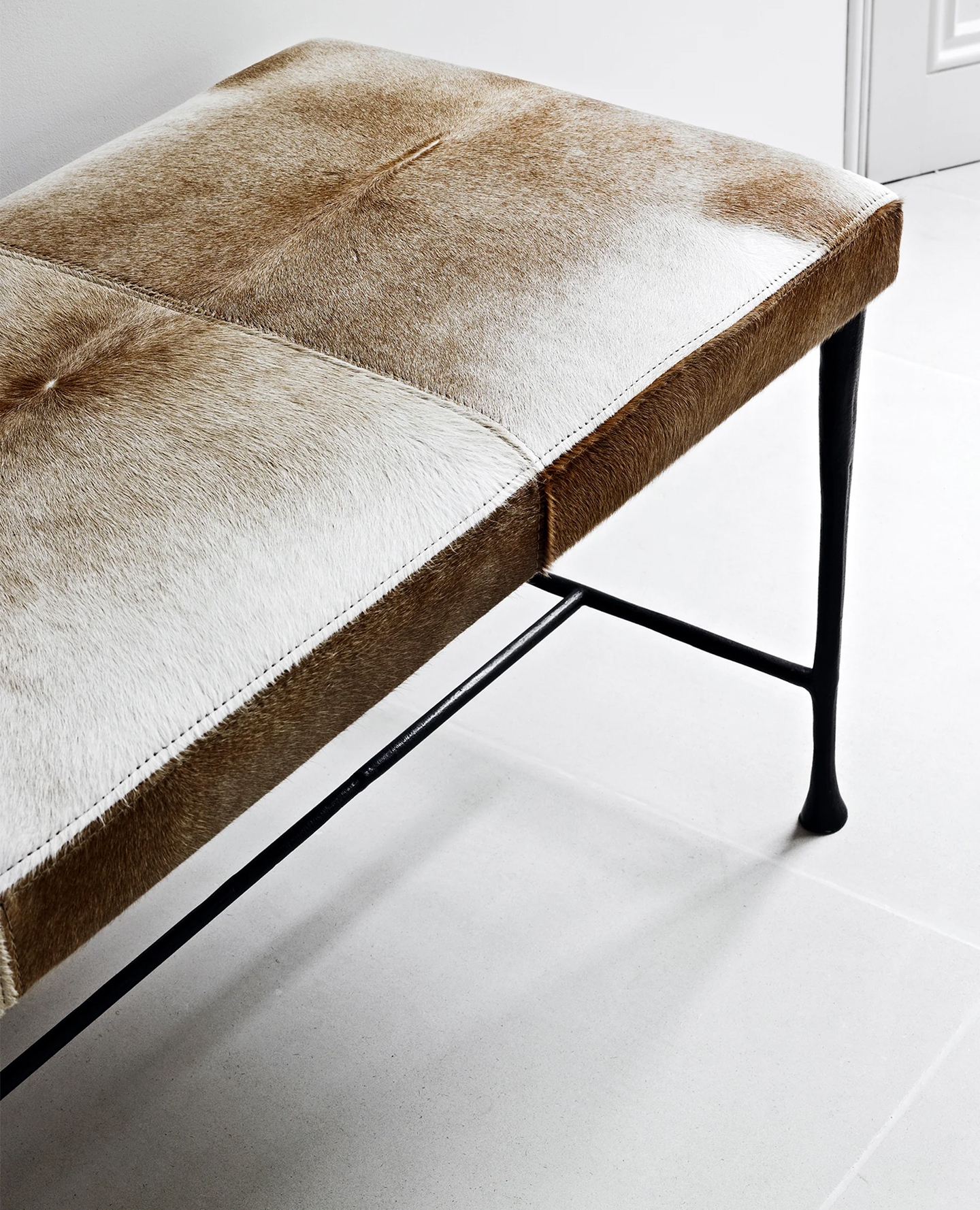 de sousa hughes liaigre sud bench studio liaigre interior 2