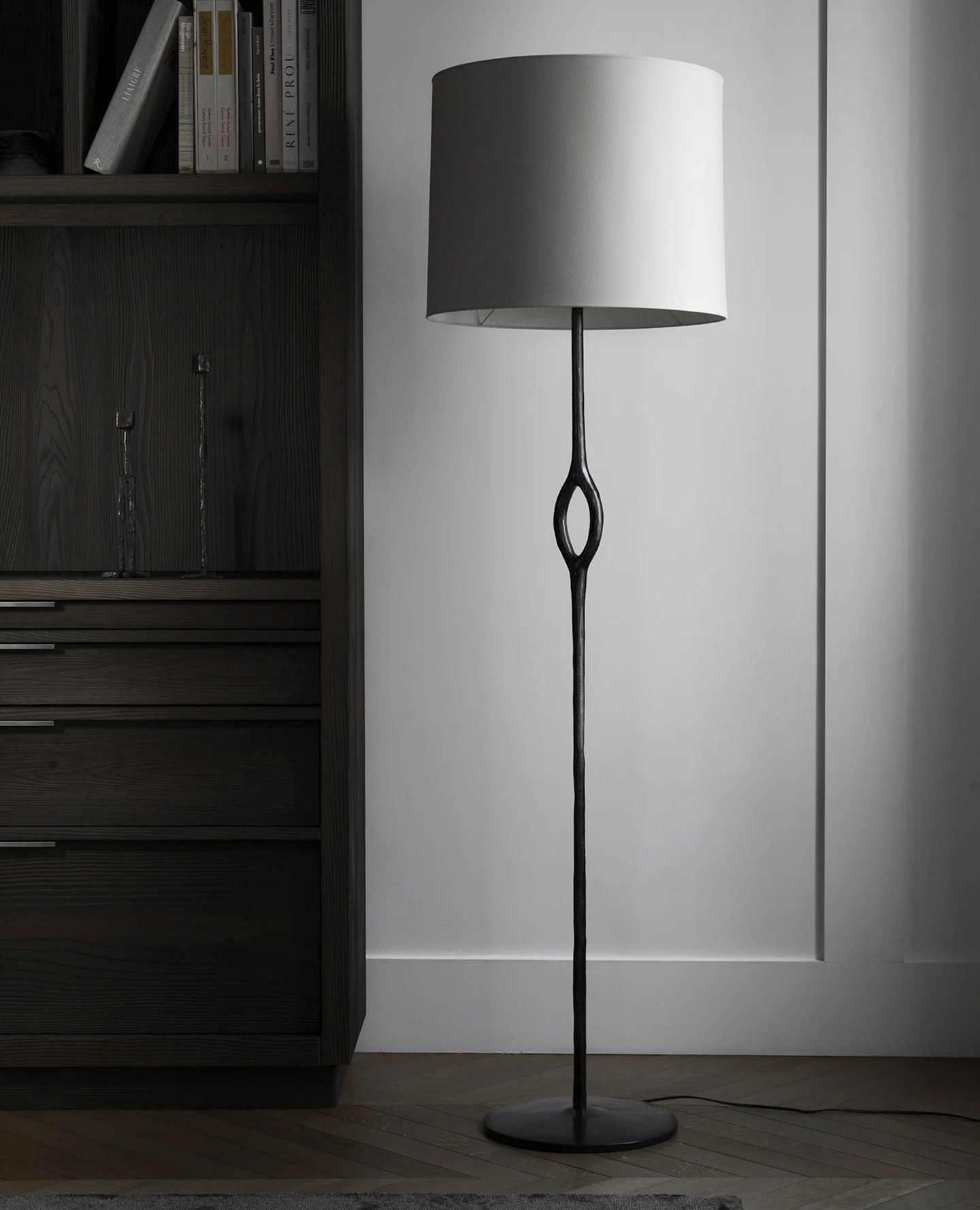 fAw4PthKJfmvXFU de sousa hughes liaigre amande floor lamp studio liaigre interior detail