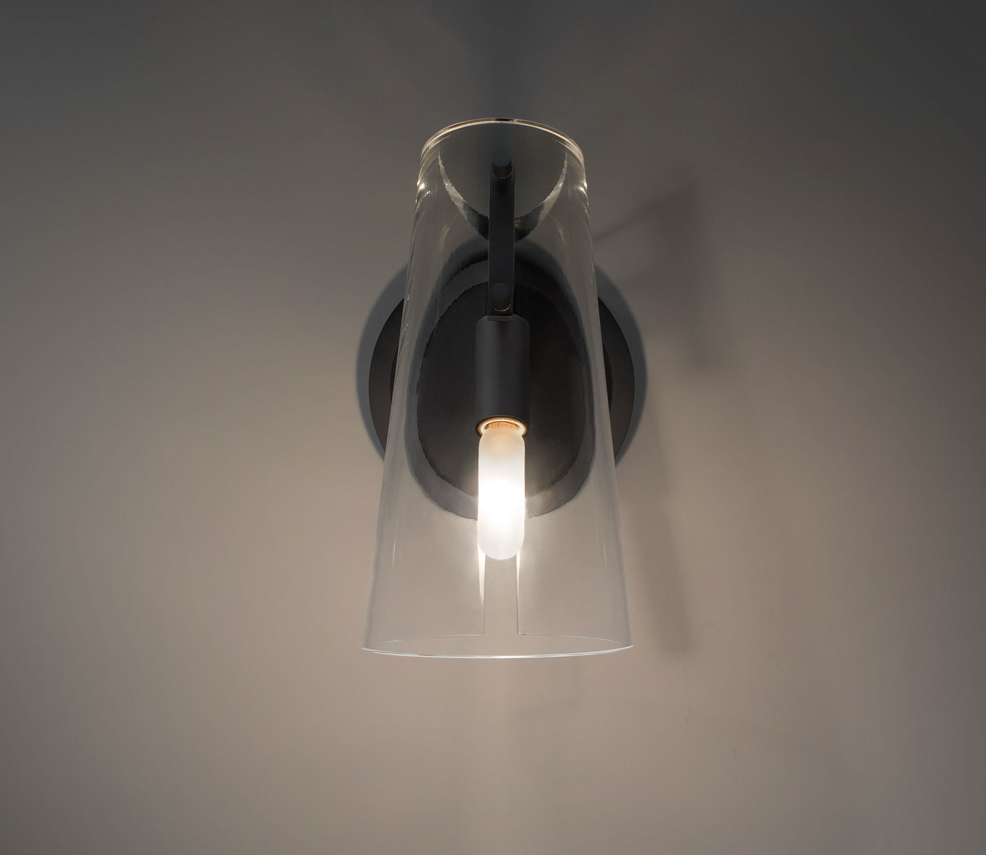 de sousa hughes Jonathan Browning Valette Sconce front