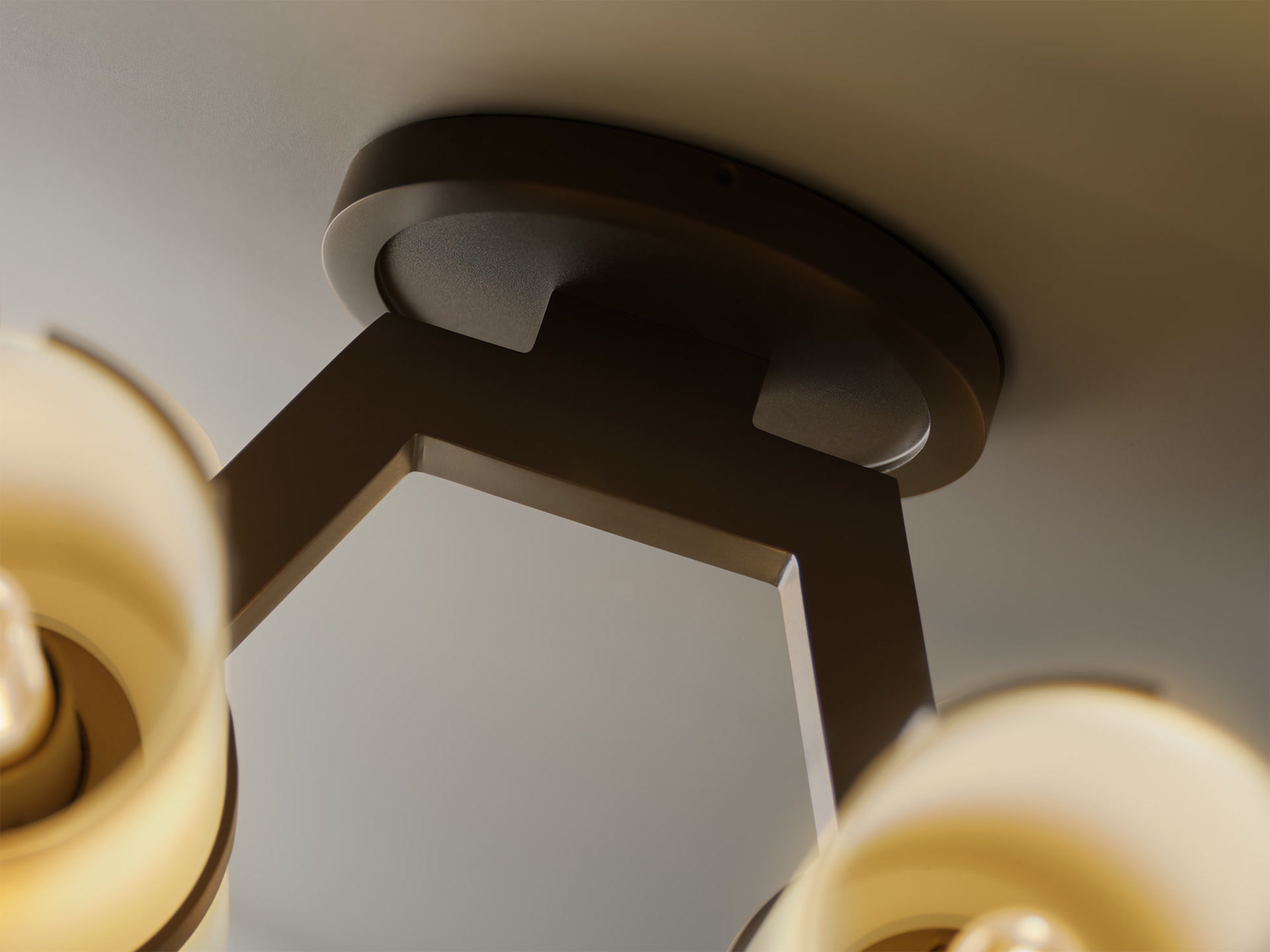 de sousa hughes Jonathan Browning Voltaire Double Sconce detail