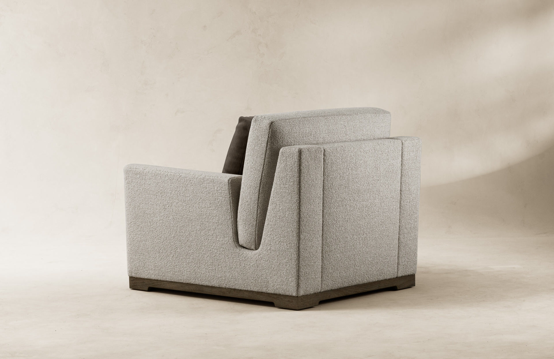 de sousa hughes joseph jeup hudson chair back angle