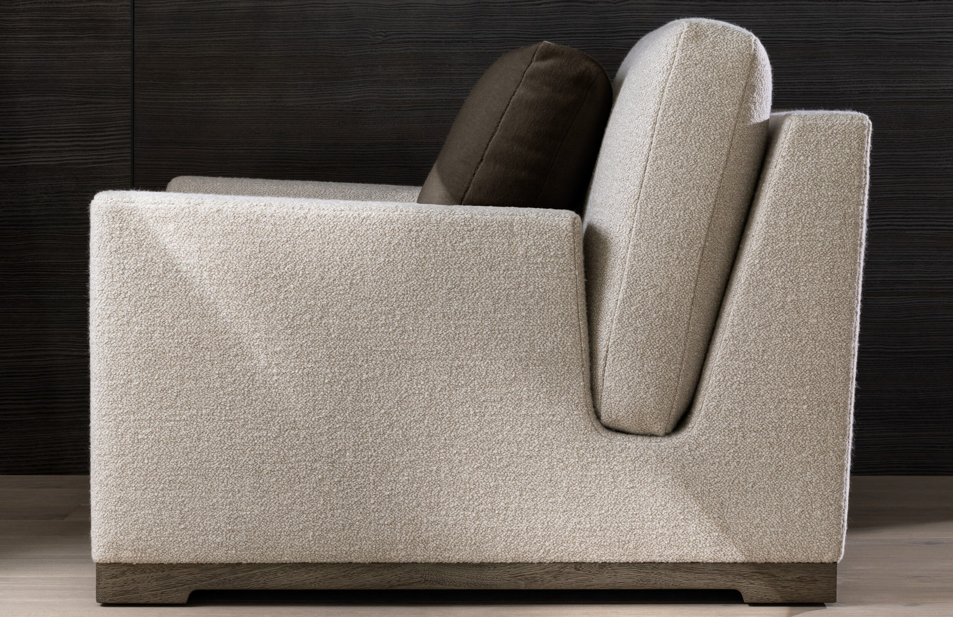 de sousa hughes joseph jeup hudson chair side install