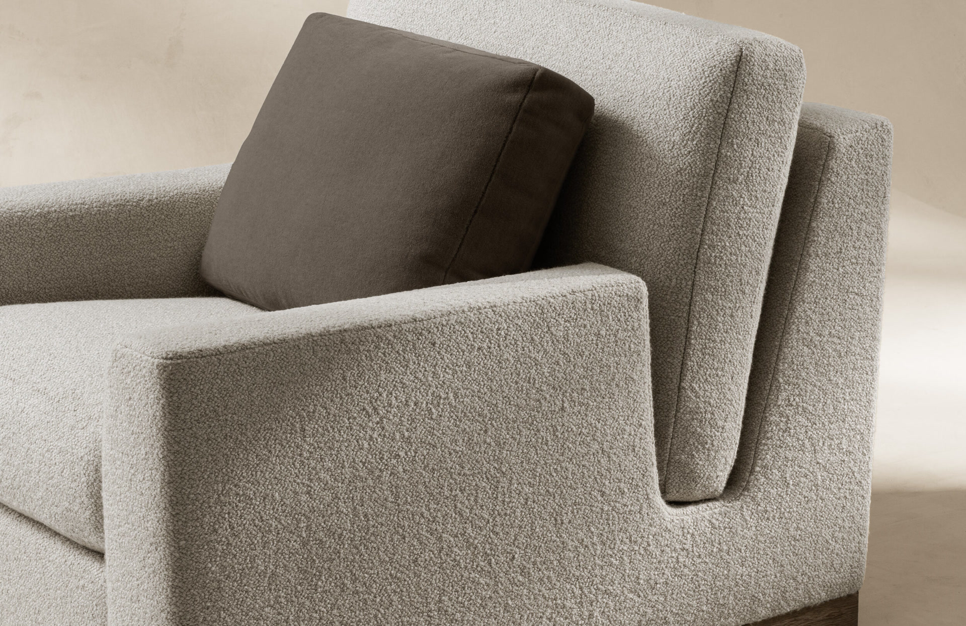 de sousa hughes joseph jeup hudson chair side detail