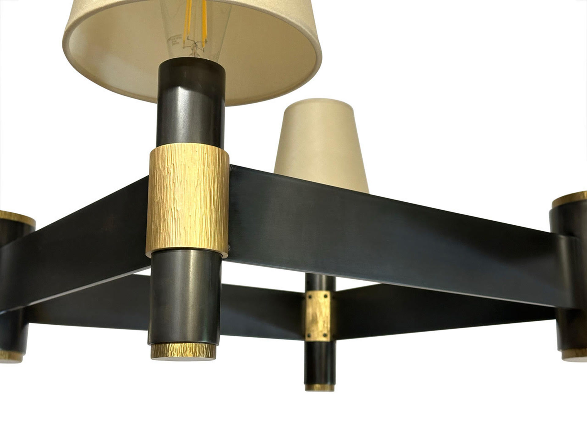 de sousa hughes Tuell Reynolds Mendocino Chandelier detail