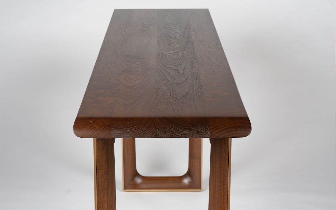 de sousa hughes Troscan Logan Console 04