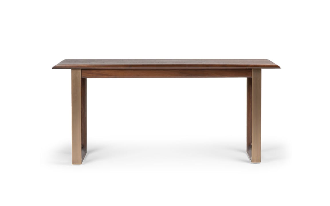 de sousa hughes Troscan Logan Console 02
