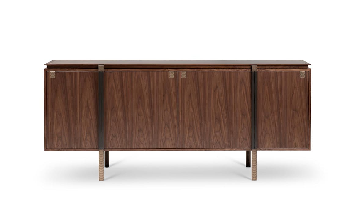 de sousa hughes troscan bau buffet front