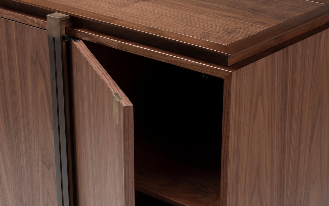 de sousa hughes troscan bau buffet cabinet detail