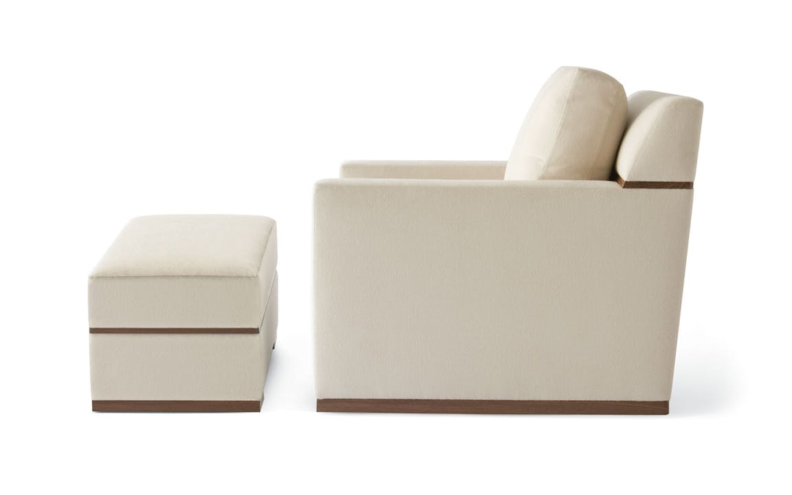 de sousa hughes Troscan Fitz Lounge Chair with Ottoman