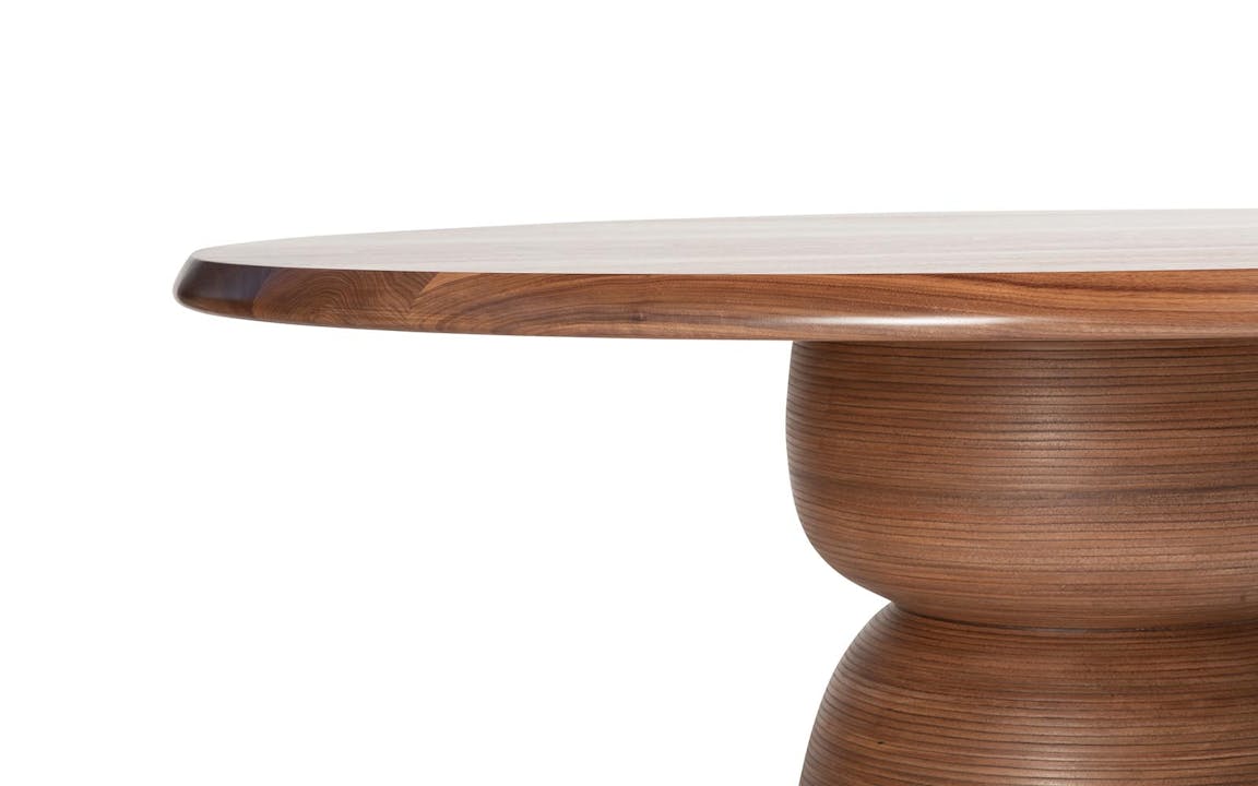 de sousa hughes troscan kokeshi dining table top detail 2