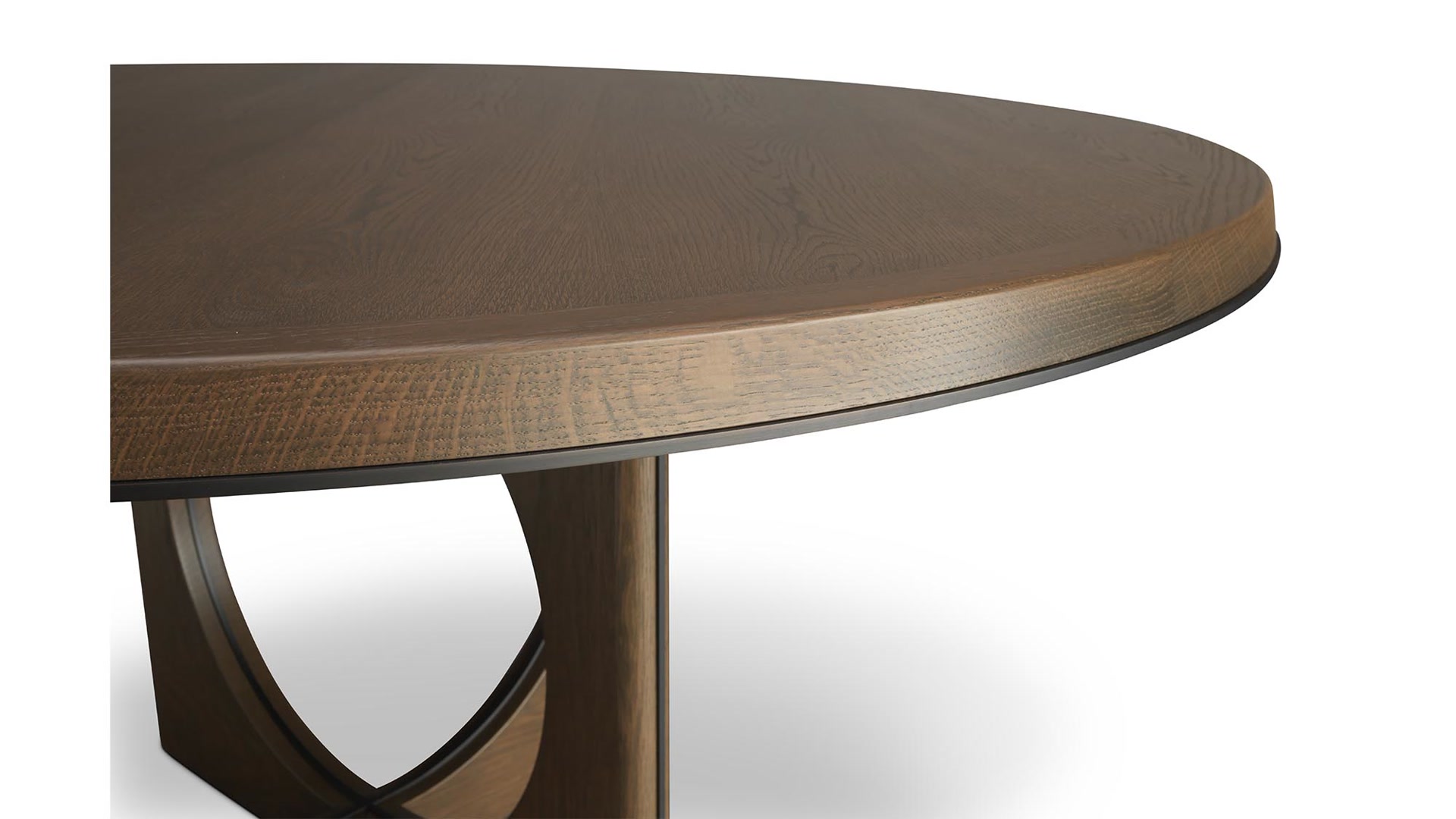 de sousa hughes altura Cameo Round Extension Table top detail