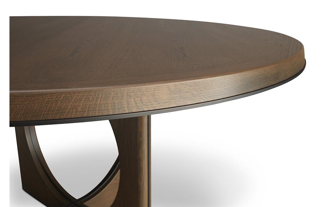 de sousa hughes altura Cameo Round Extension Table top detail
