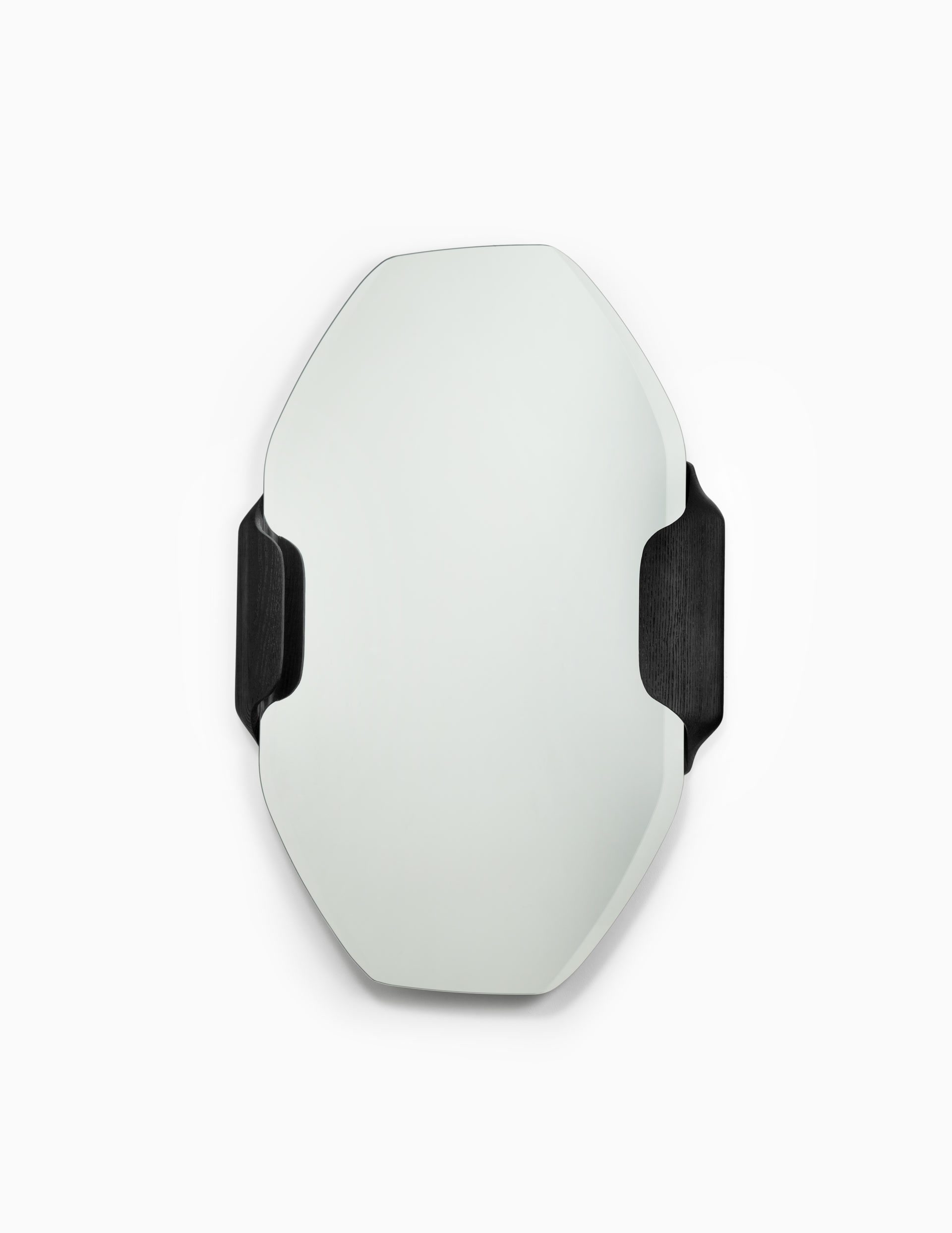 de sousa hughes caste echo mirror oak true black