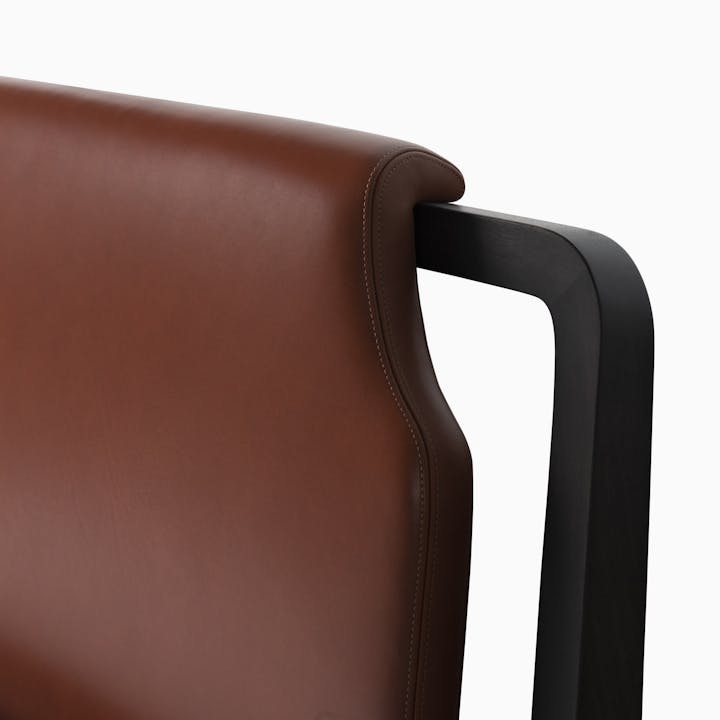 de sousa hughes caste fergus bed head detail