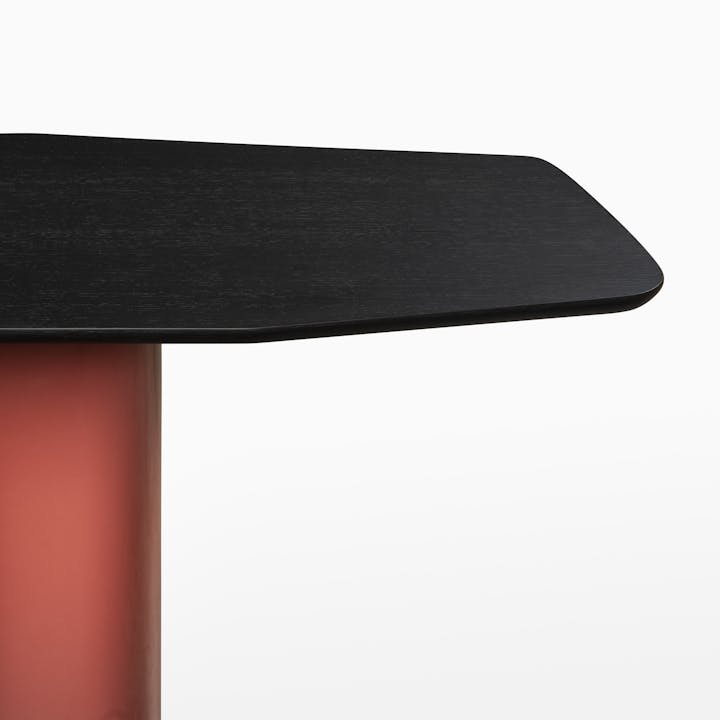 de sousa hughes caste beauvais console table detail2