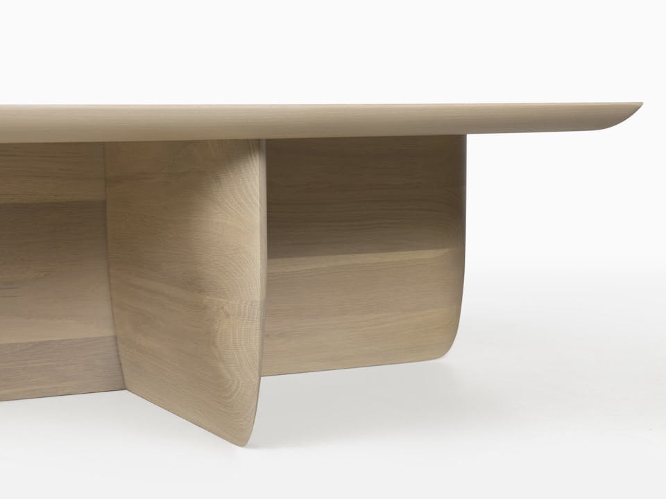 de sousa hughes caste Elso Cocktail Table Base Detail2