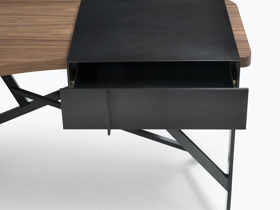 de sousa hughes caste anselmo desk detail