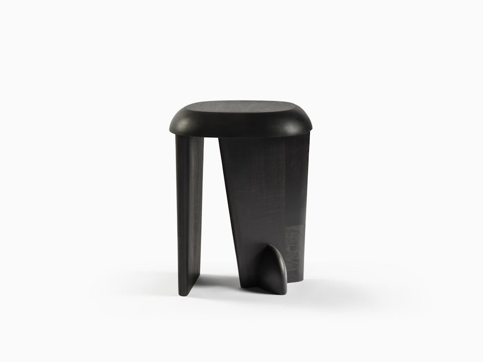 de sousa hughes caste uln table true black