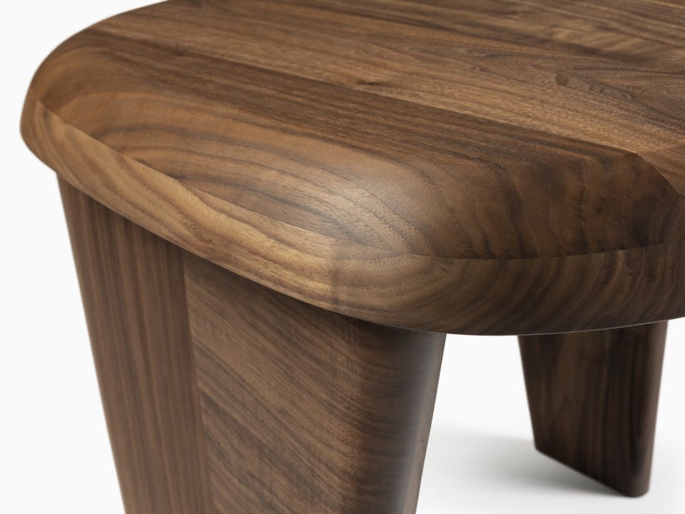 de sousa hughes caste uln table size 3 light iron detail