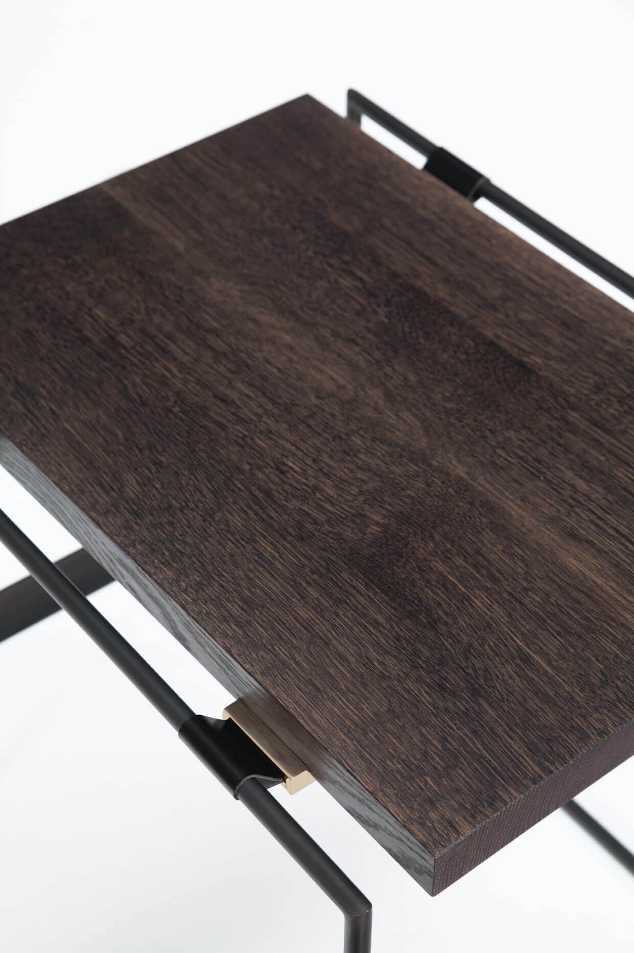 de sousa hughes caste roe side table detail 1