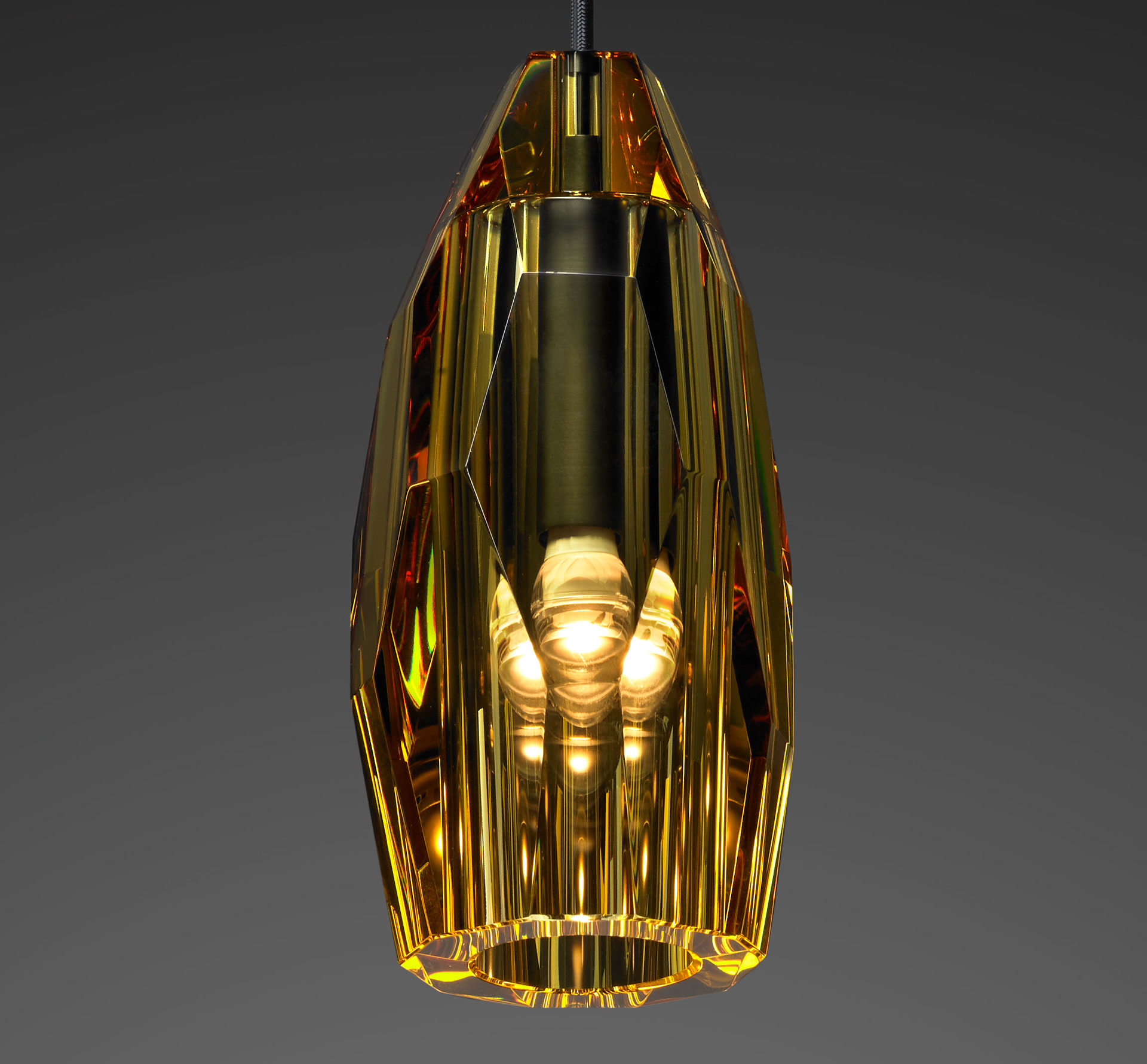 de sousa hughes Jonathan Browning Chatelet Linear Chandelier detail 3