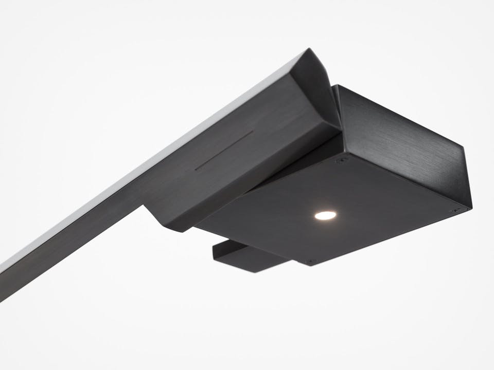 de sousa hughes caste hesper desk lamp detail