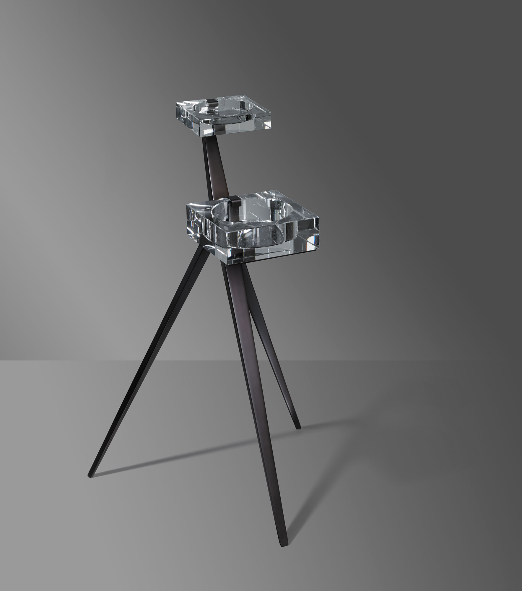 de sousa hughes Jonathan Browning Quentin Cocktail Table