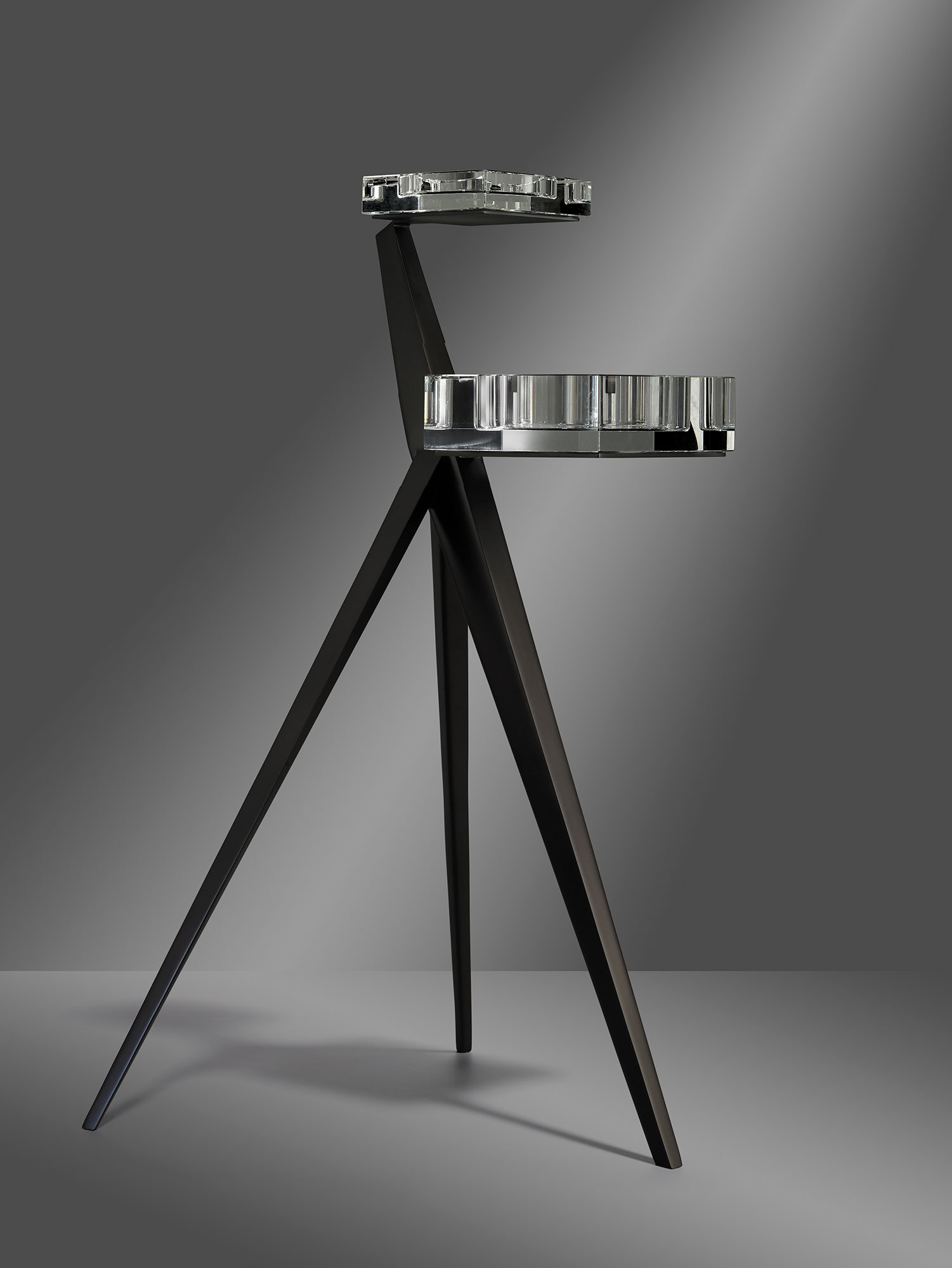 de sousa hughes Jonathan Browning Quentin Cocktail Table front