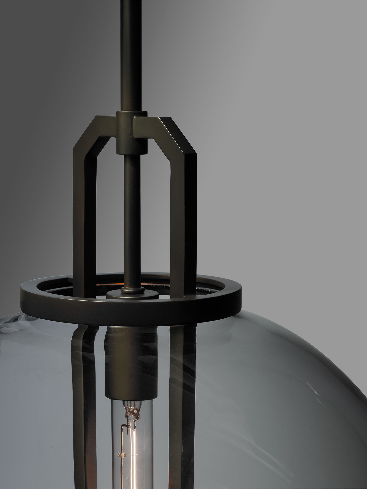 de sousa hughes Jonathan Browning Bouillant Cloche Pendant detail 2