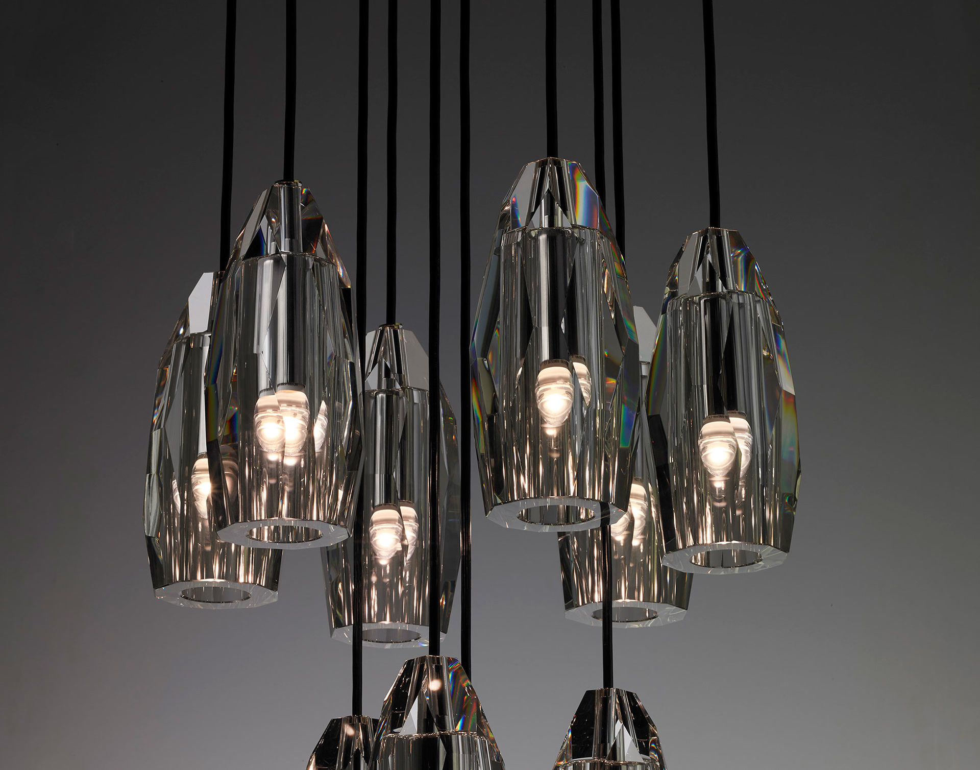 de sousa hughes Jonathan Browning Chatelet Circular Chandelier detail