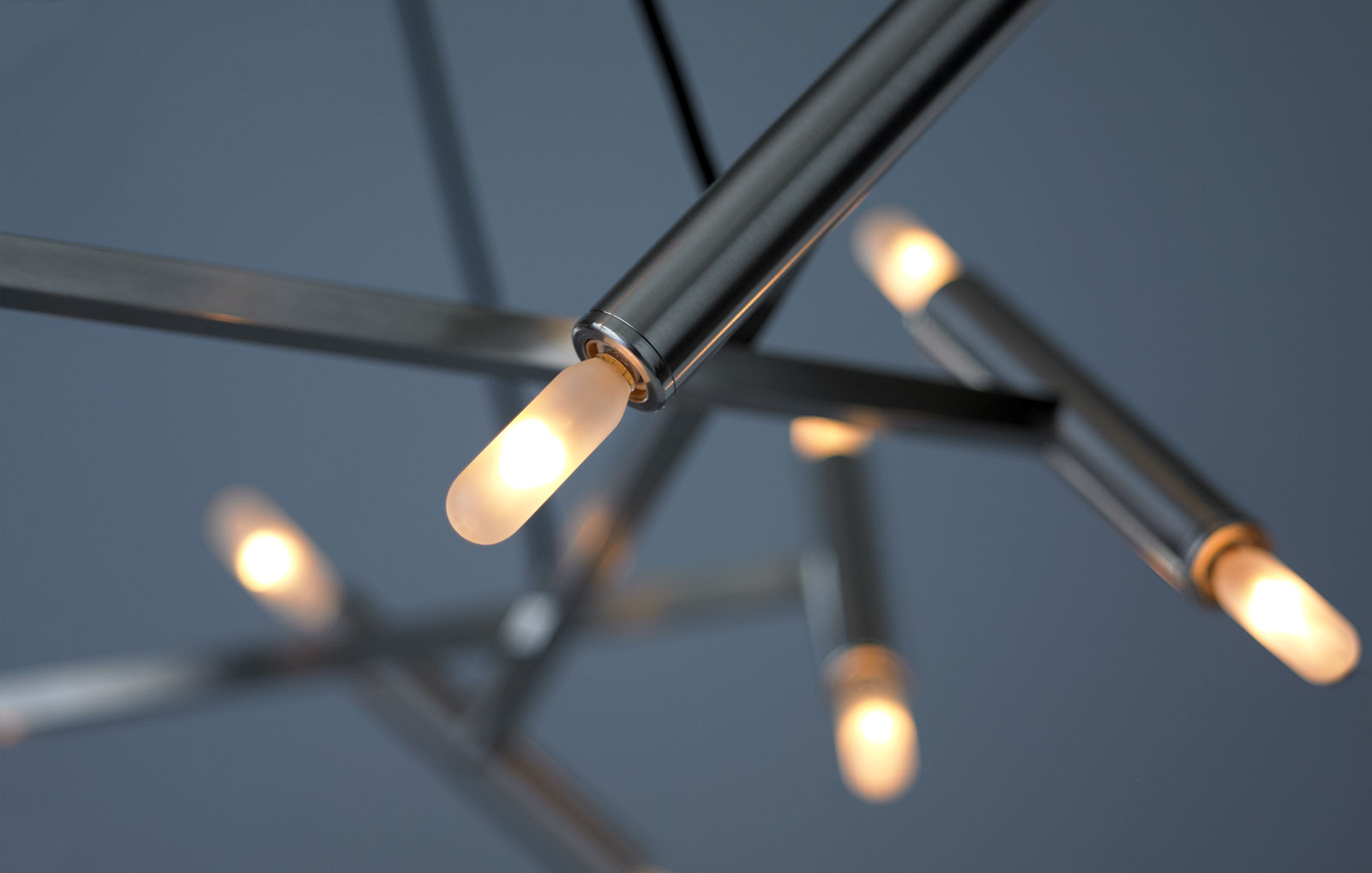 de sousa hughes Jonathan Browning Le Pentagone Chandelier detail