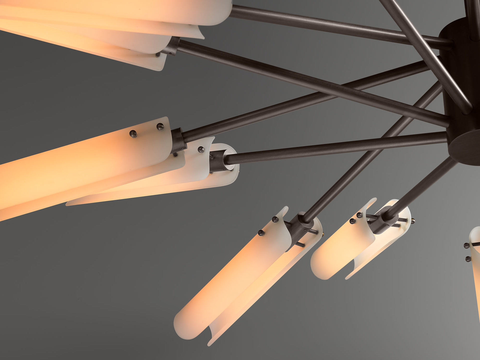 de sousa hughes Jonathan Browning Platiere Circular Chandelier detail