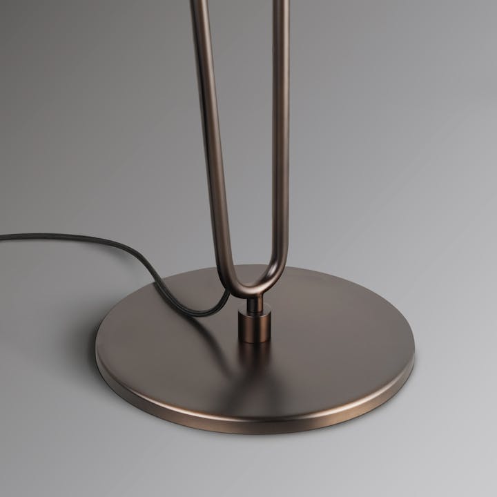 de sousa hughes Jonathan Browning Dessay Floor Lamp base detail