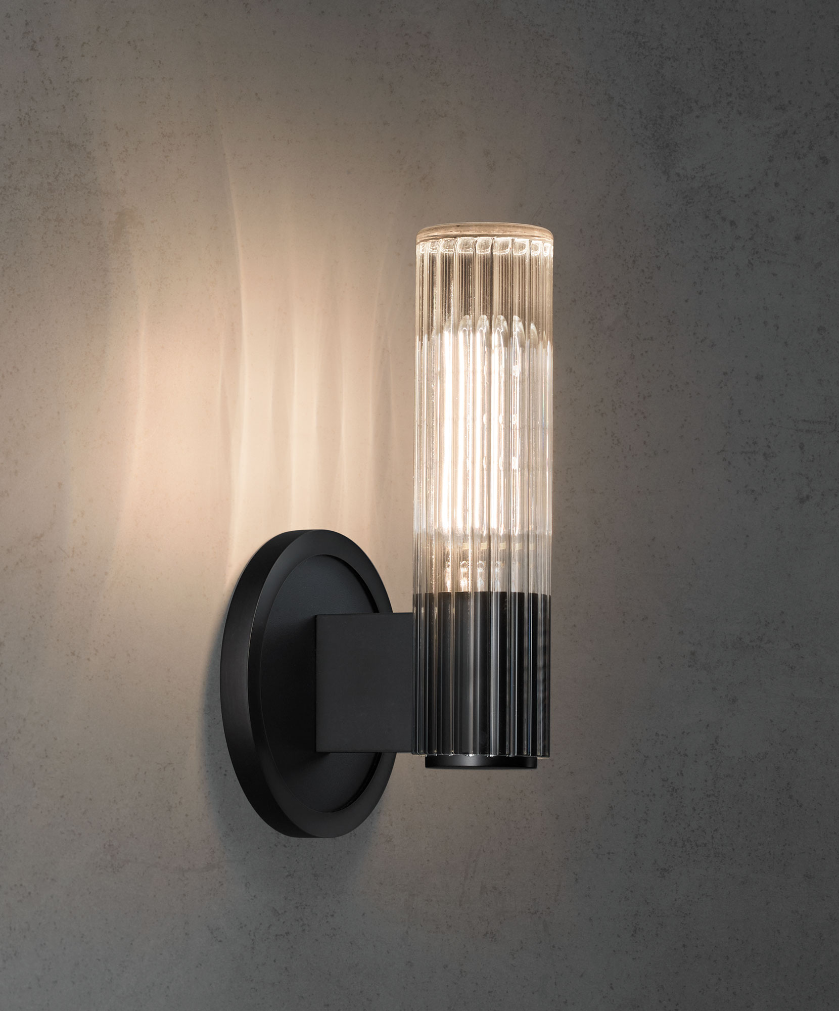 de sousa hughes Jonathan Browning Pastis Outdoor Sconce side angle