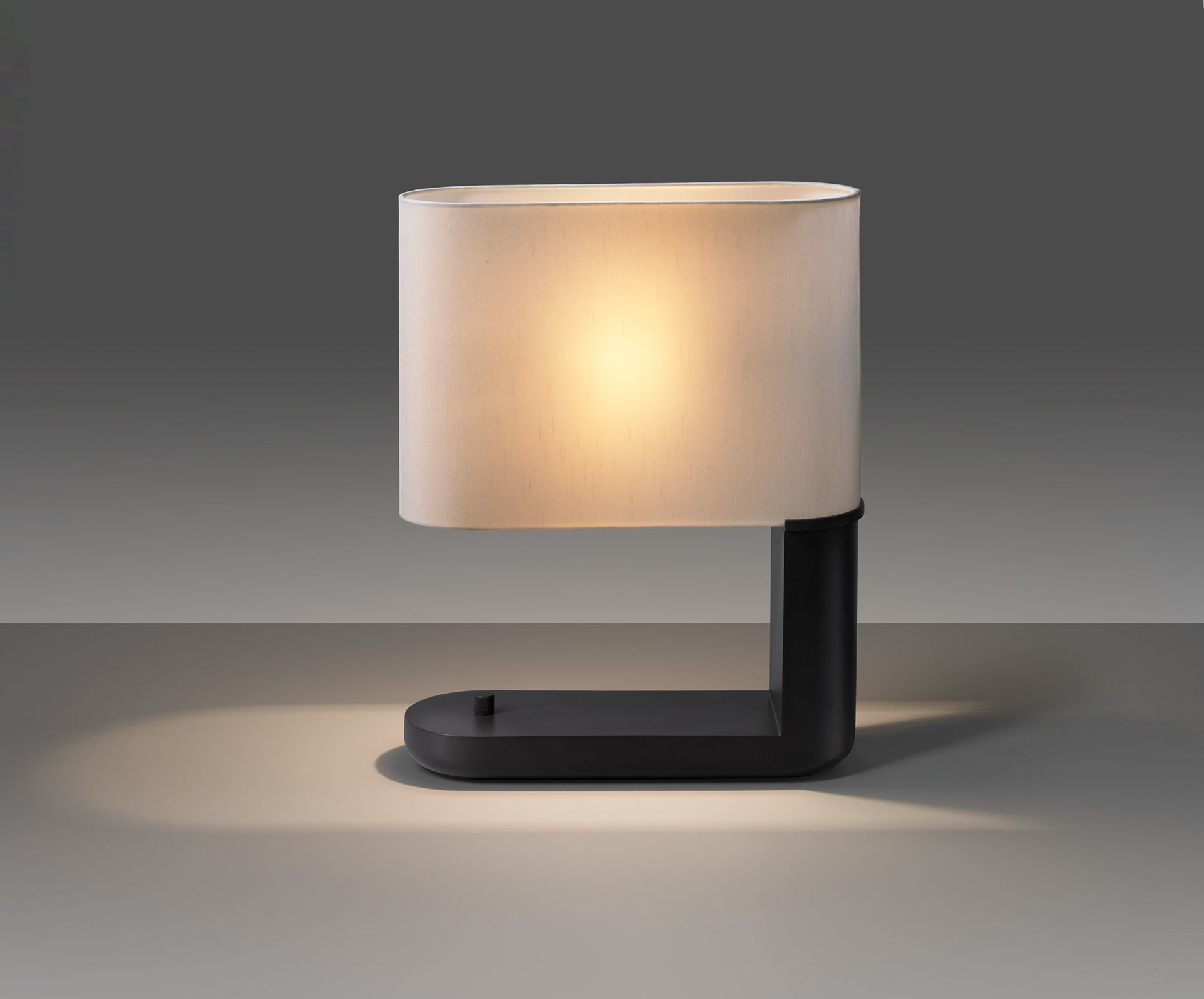 de sousa hughes Jonathan Browning Ambrault Table Lamp