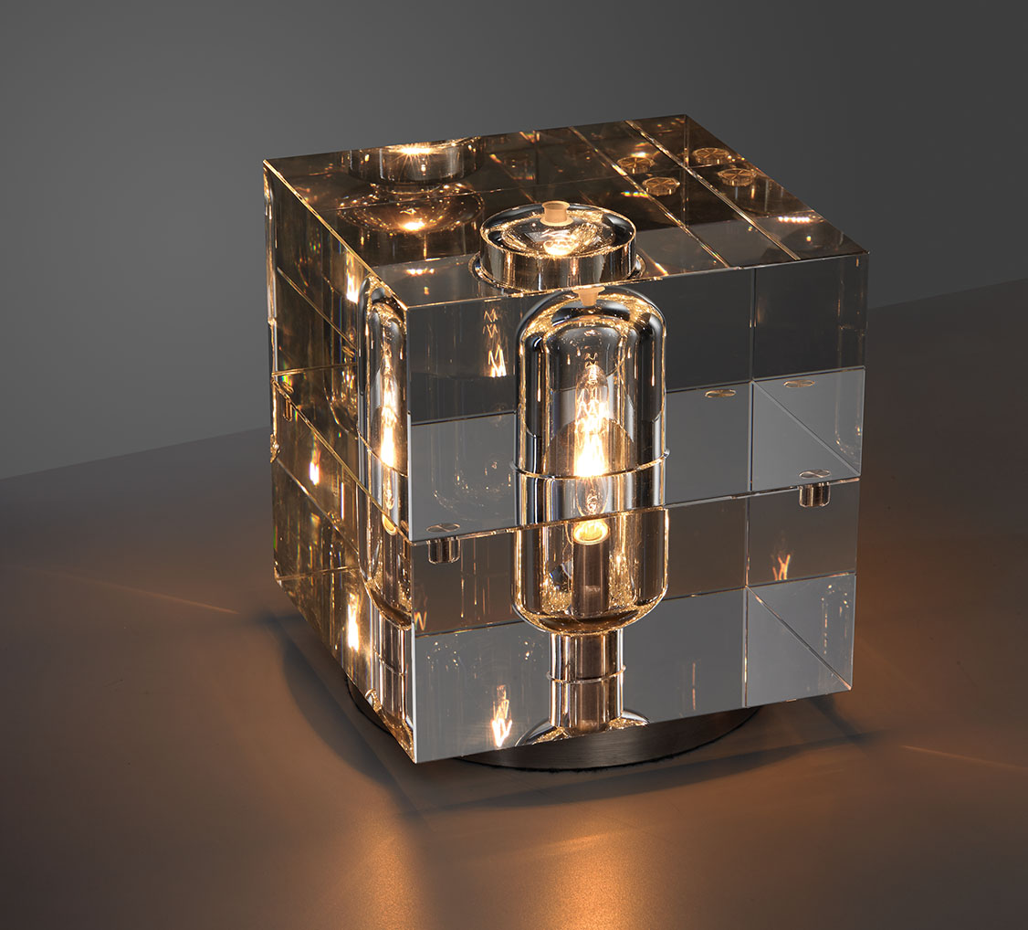 de sousa hughes Jonathan Browning Glacon Square Table Lamp angle 2