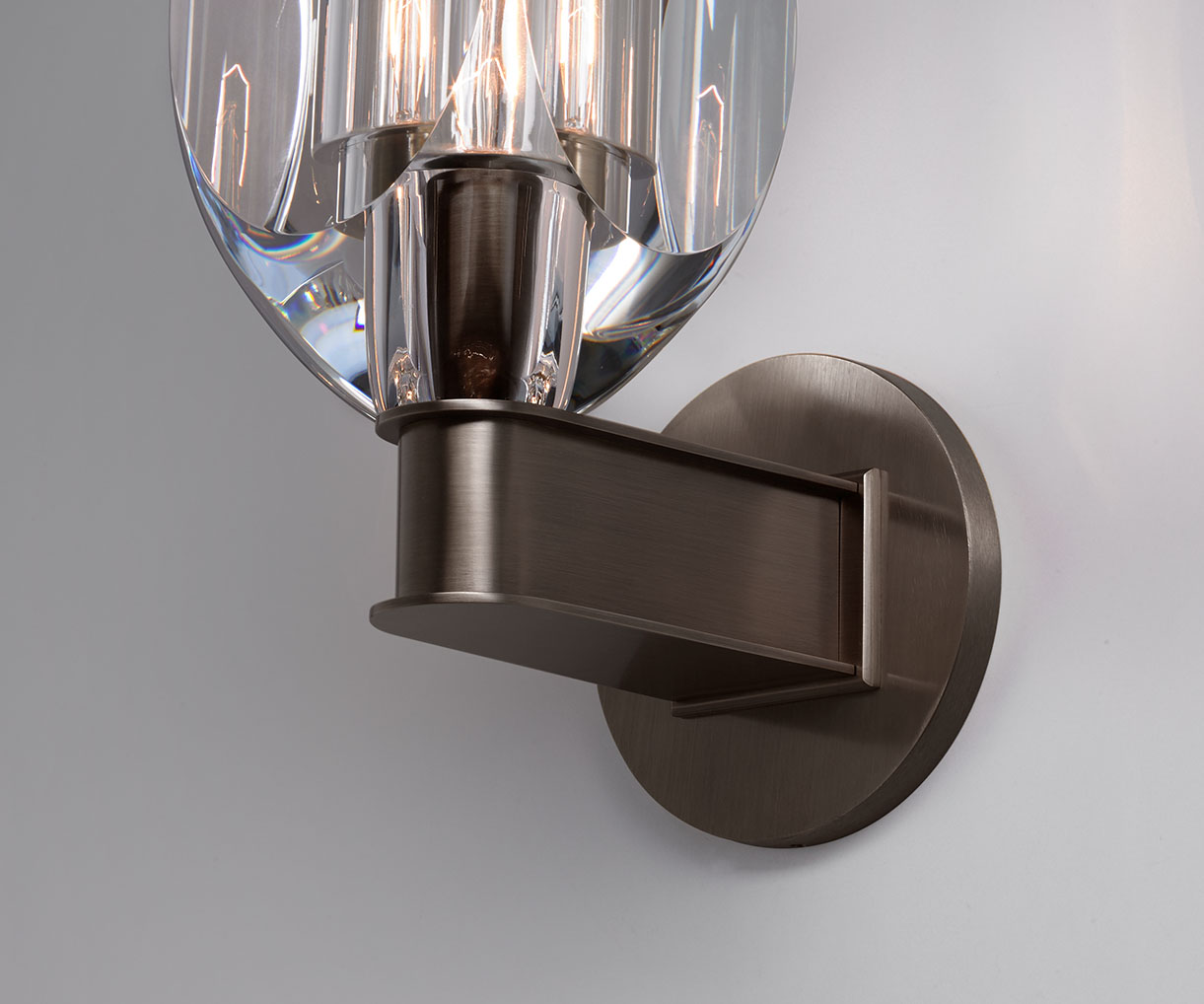 de sousa hughes Jonathan Browning Chartier Sconce mount detail