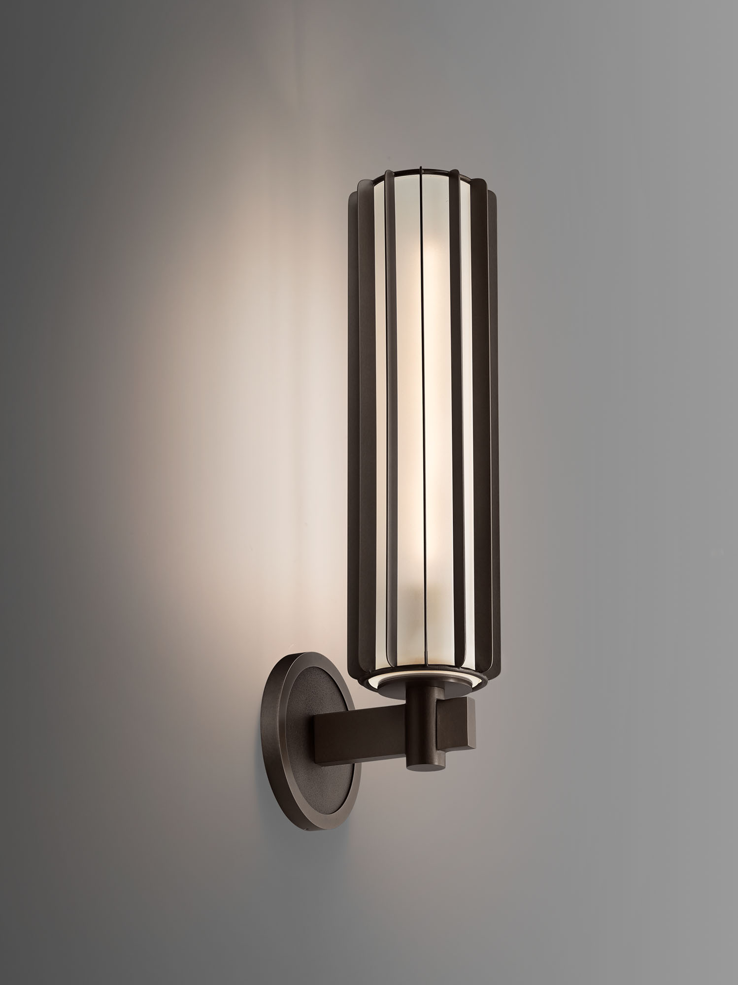 de sousa hughes Jonathan Browning Duvernois Sconce
