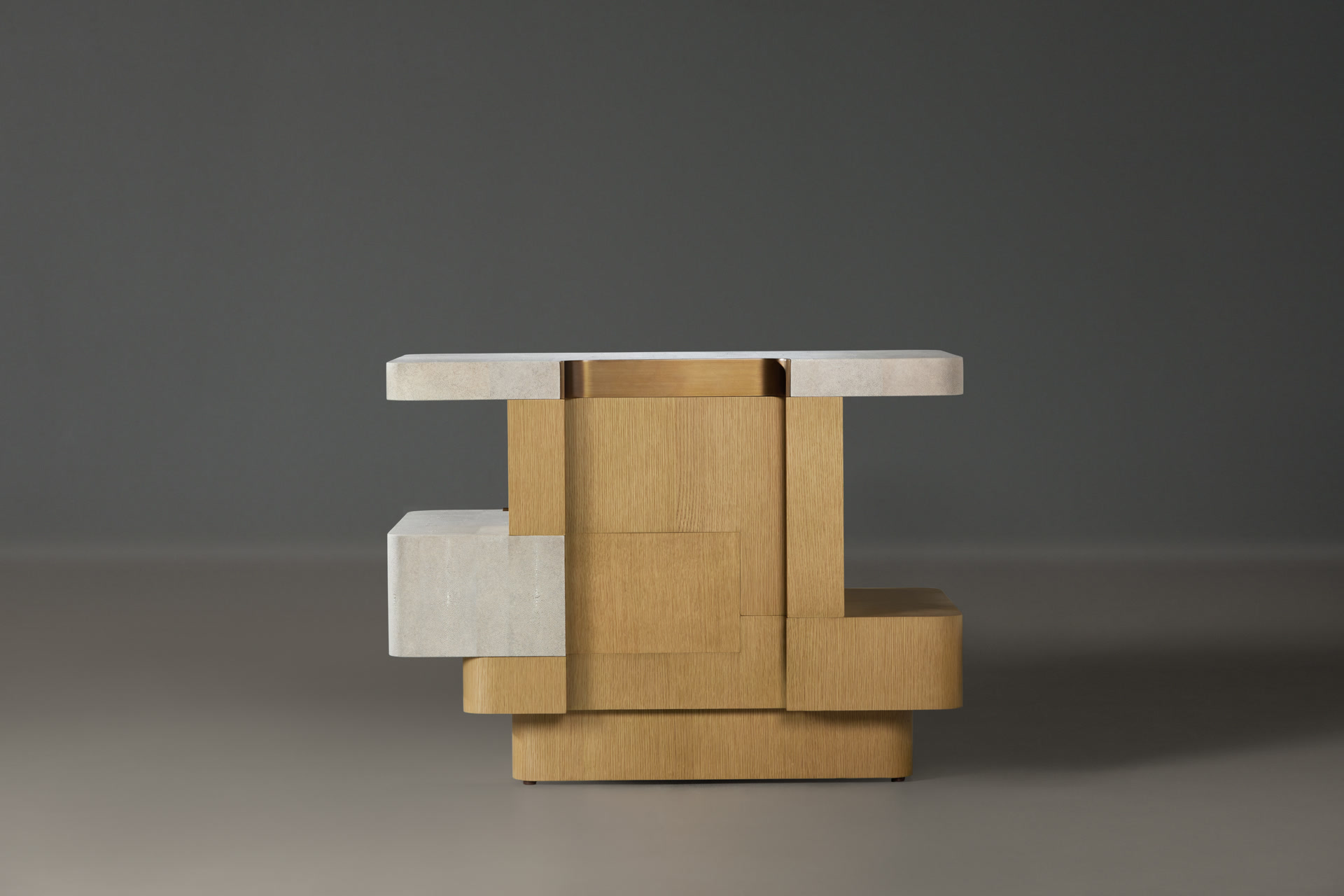 de sousa hughes alexander lamont Pontoon Nightstand Right 1