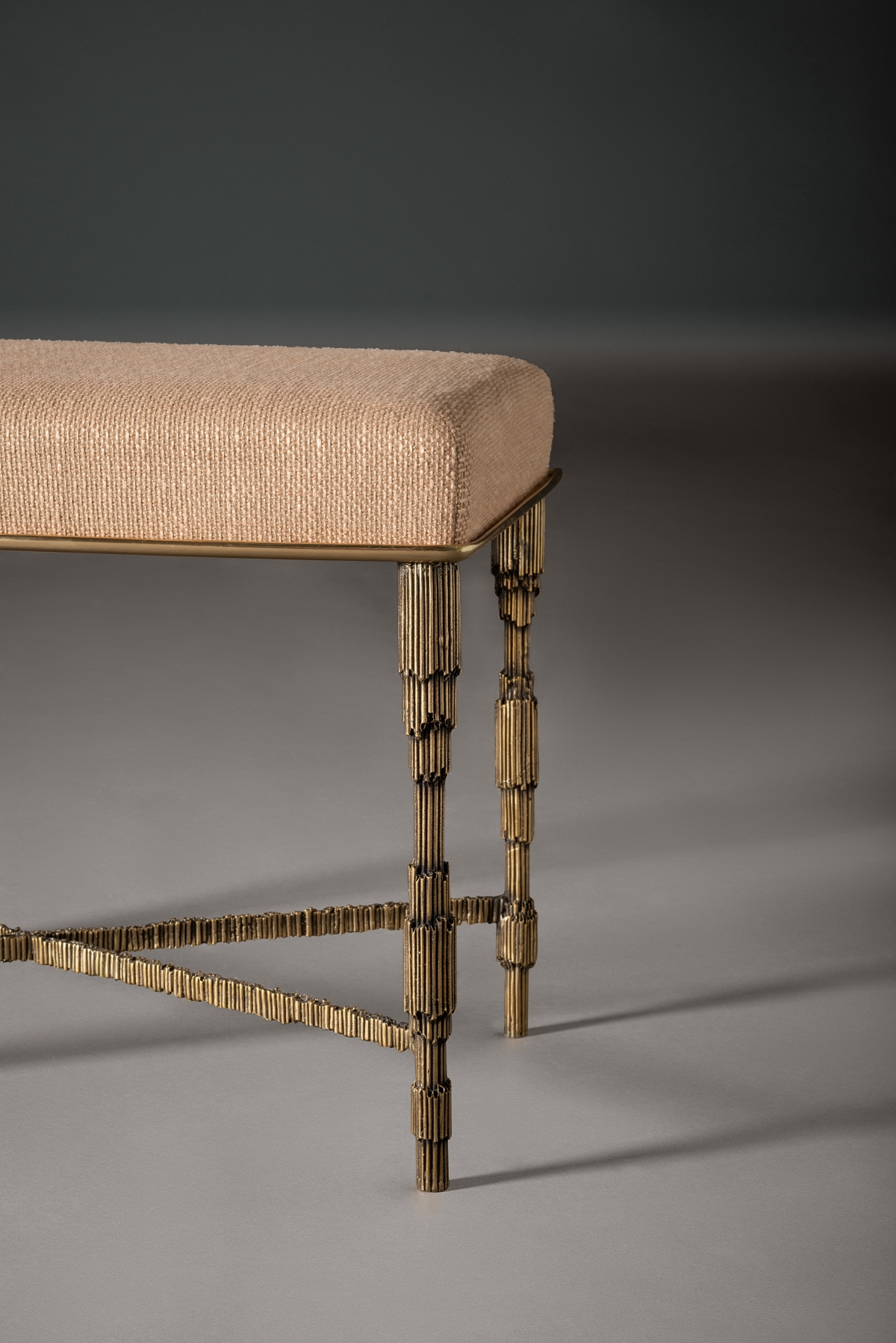 de sousa hughes alexander lamont rye benches burnished brass detail