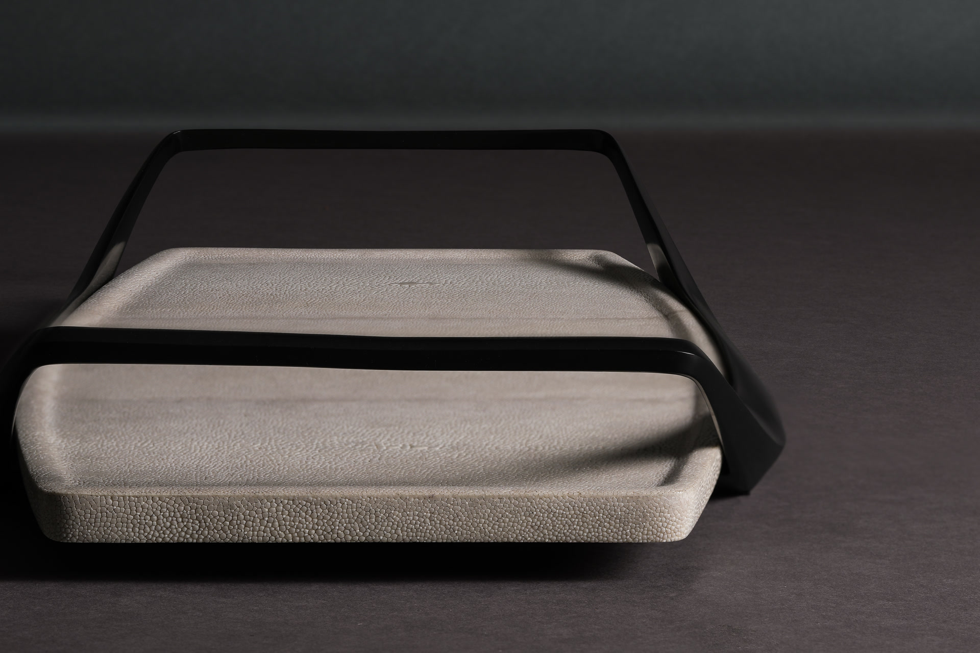 de sousa hughes alexander lamont Condor Tray detail