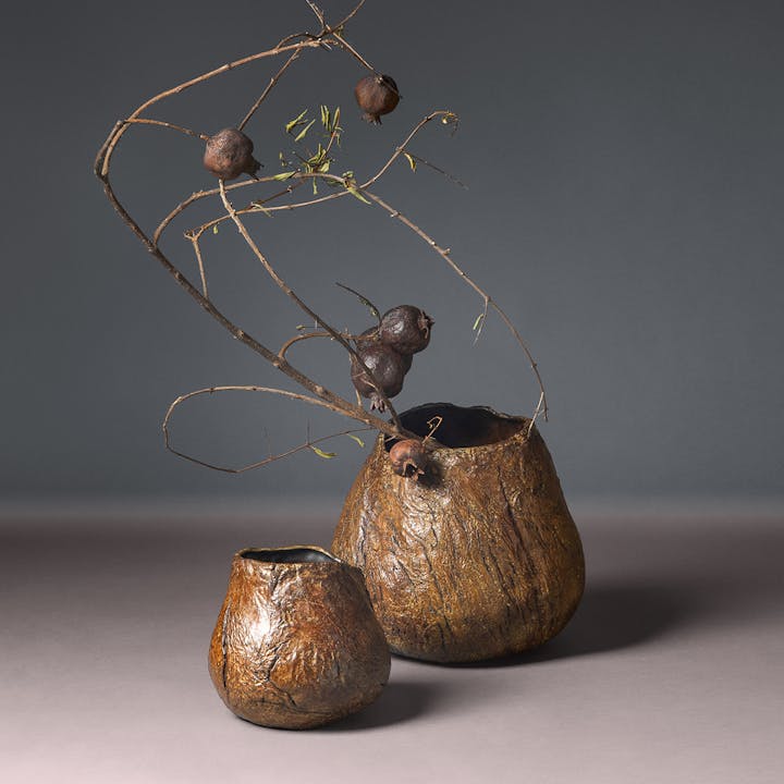 de sousa hughes alexander lamont poche vases