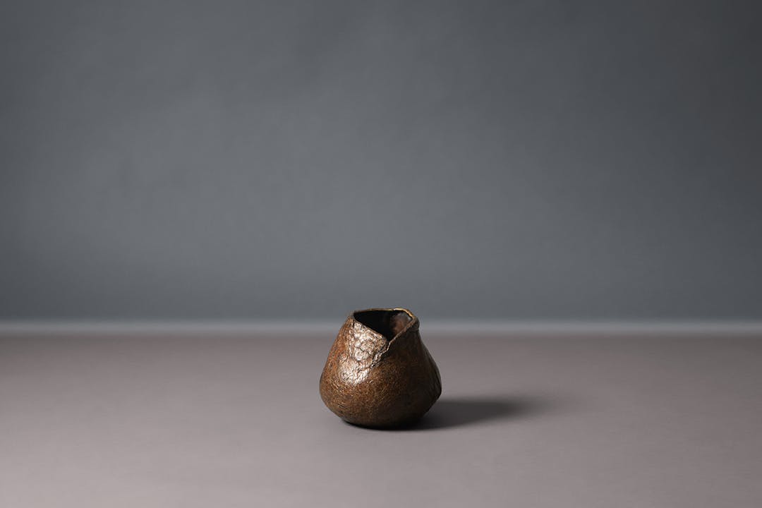 de sousa hughes alexander lamont poche vase small