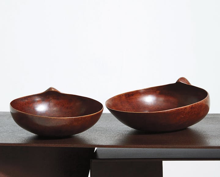 de sousa hughes alexander lamont scallop bowls